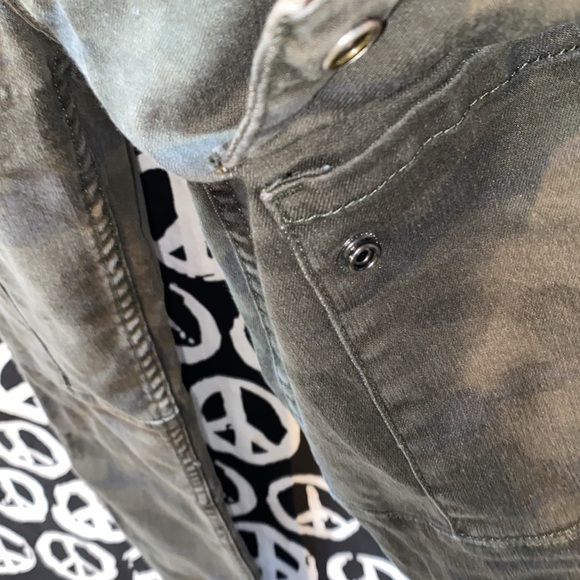 JOE’S CAMO MATERNITY SLIP-ON CARGO PANTS SZ 26 GREEN - Picture 3 of 12